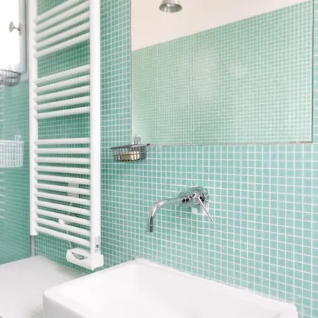 Bright Apt Near Montmartre